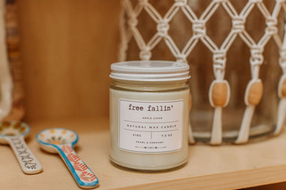 Free Fallin' – Apple Cider Soy Candle