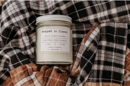 Wrapped In Flannel - Vanilla, Cinnamon & Stout Candle