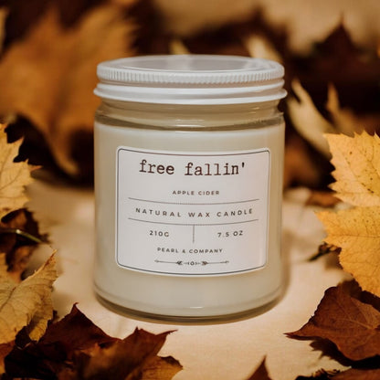 Free Fallin' – Apple Cider Soy Candle